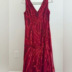 Adrianna Papell Cranberry Beaded / Sequin V-Neck Gown NWT ❤️✨✨